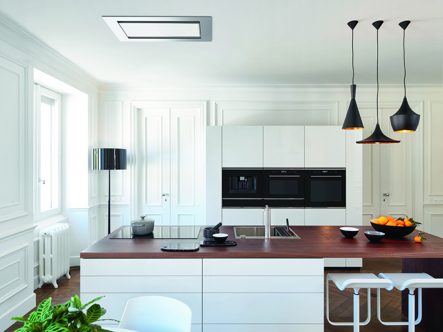 AM006_Mythos-Segment_Wood-Worktop_Udine